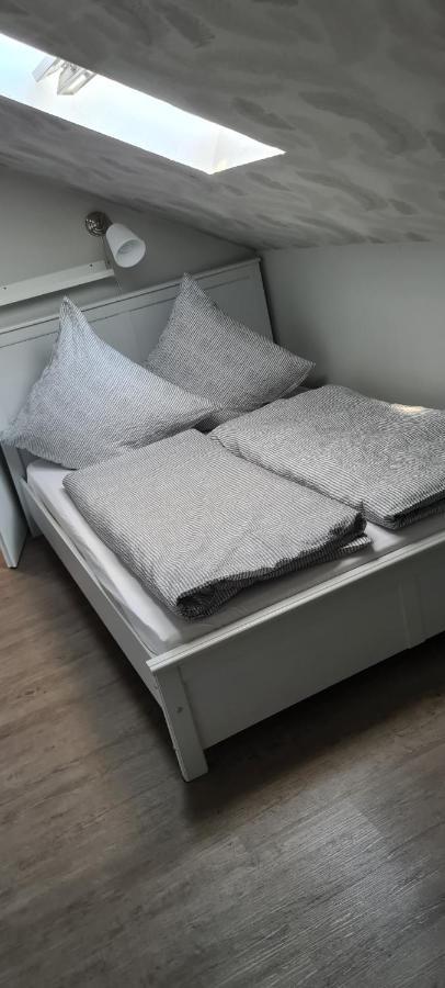 Ferienwohnung Lotta's Ferienhäuschen Emden Exterior foto